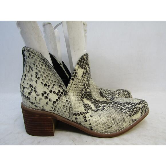 Blondo Womens Size 7 M Snake Skin Print Zip Waterproof Ankle Boots Booties - Picture 3 of 11